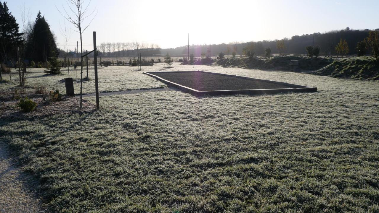 Les Du Moulin De Valade *